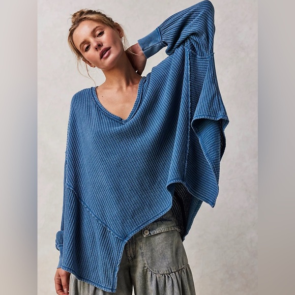 NWT Free People “We The Free Coraline Thermal” in Legion Blue Size XS - Picture 8 of 8